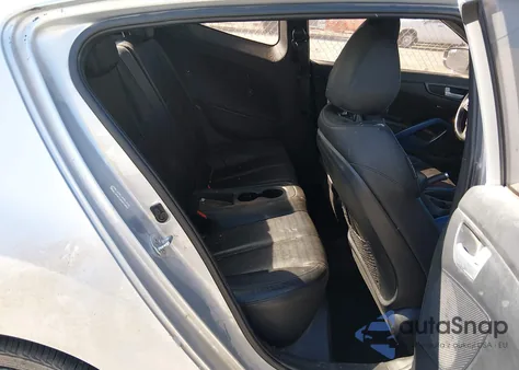 2014 Hyundai Veloster Turbo W/Blue z USA, uszkodzony, nr VIN KMHTC6AE5EU197907